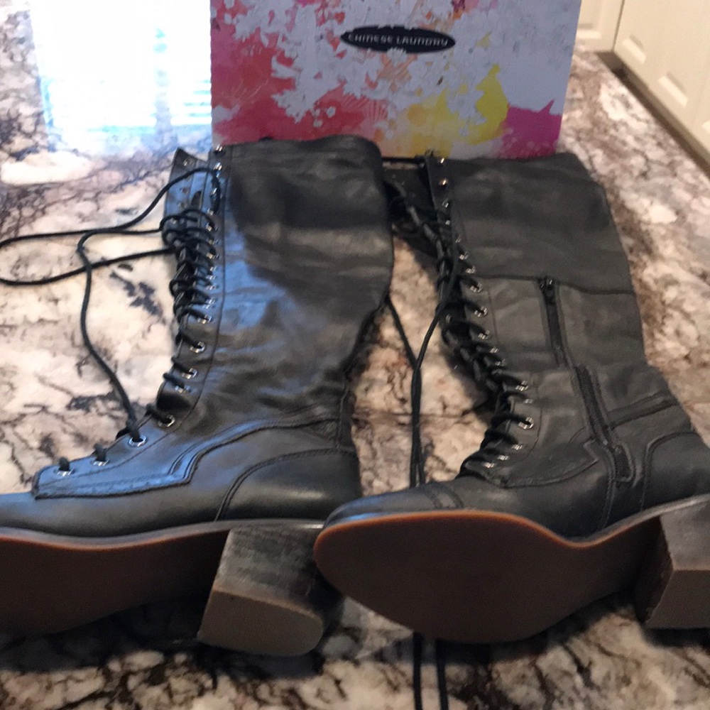 Knee lace up boots size 7.5